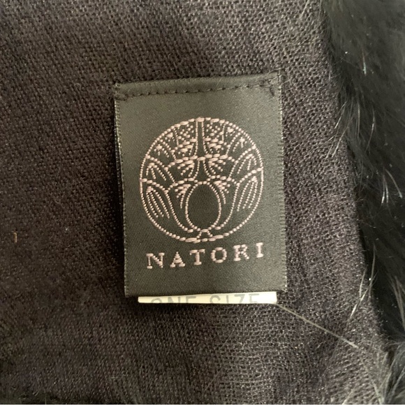 Natori suede and fur flowers birds butterfly embroidered scarf - Picture 2 of 11